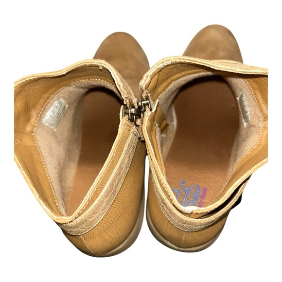 Skechers Women's 114617 Ankle Boot Vegan Tan Ankle Boots size 11 NWT /NWB - Picture 7 of 11
